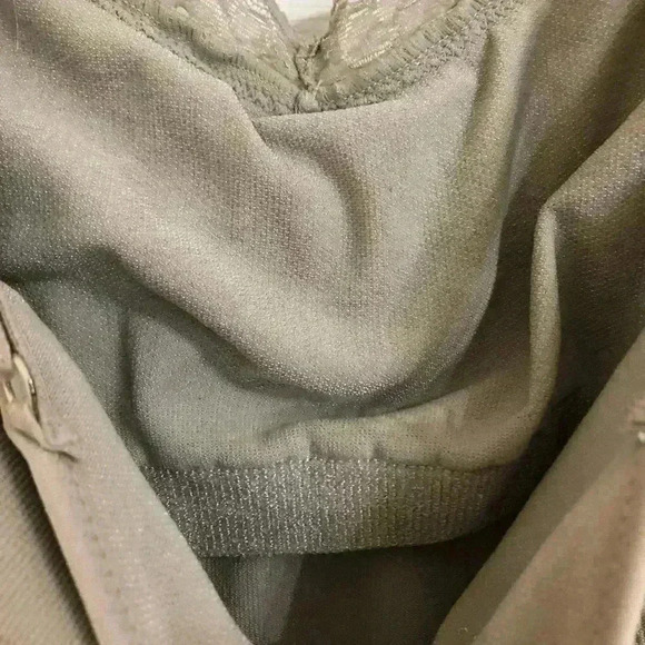 Poof! Nude Fitted Camisole  Tank Top Size Small - Picture 15 of 16